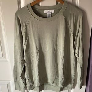 Women’s crew neck sweatshirt